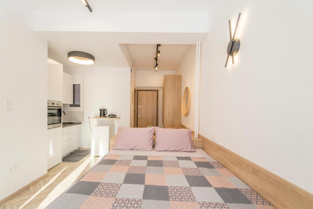 Lovely Studio 1' From Attiki Metro Station Athens Exterior photo